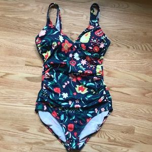 Boden 10T swimsuit